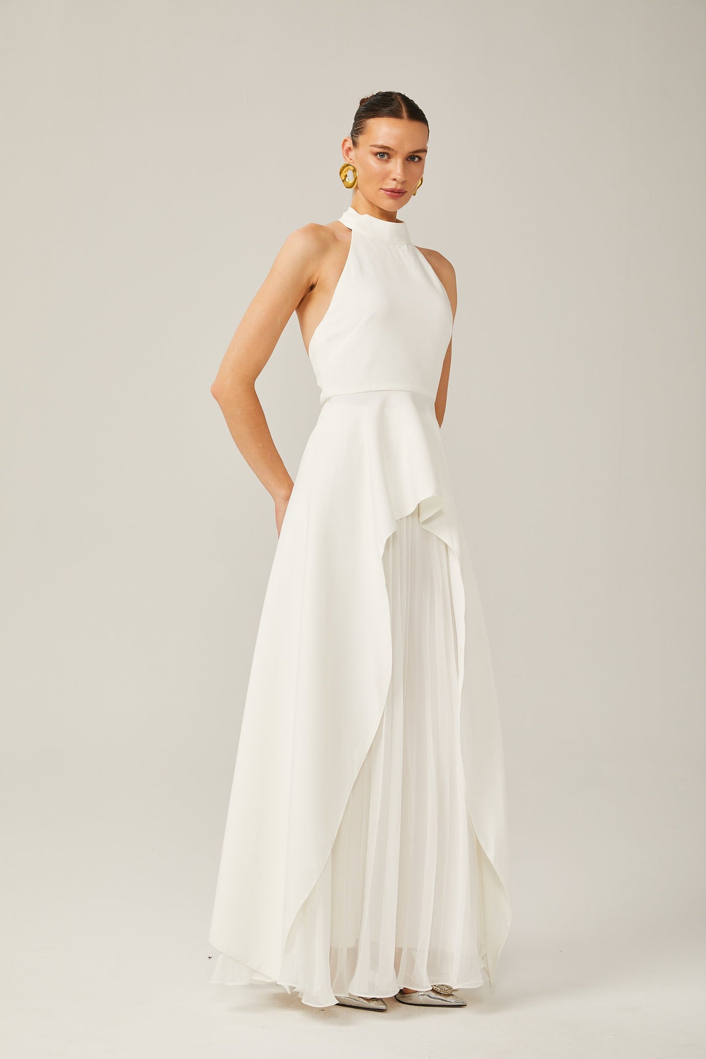 Atenea | Vestido largo con capas espalda abierta