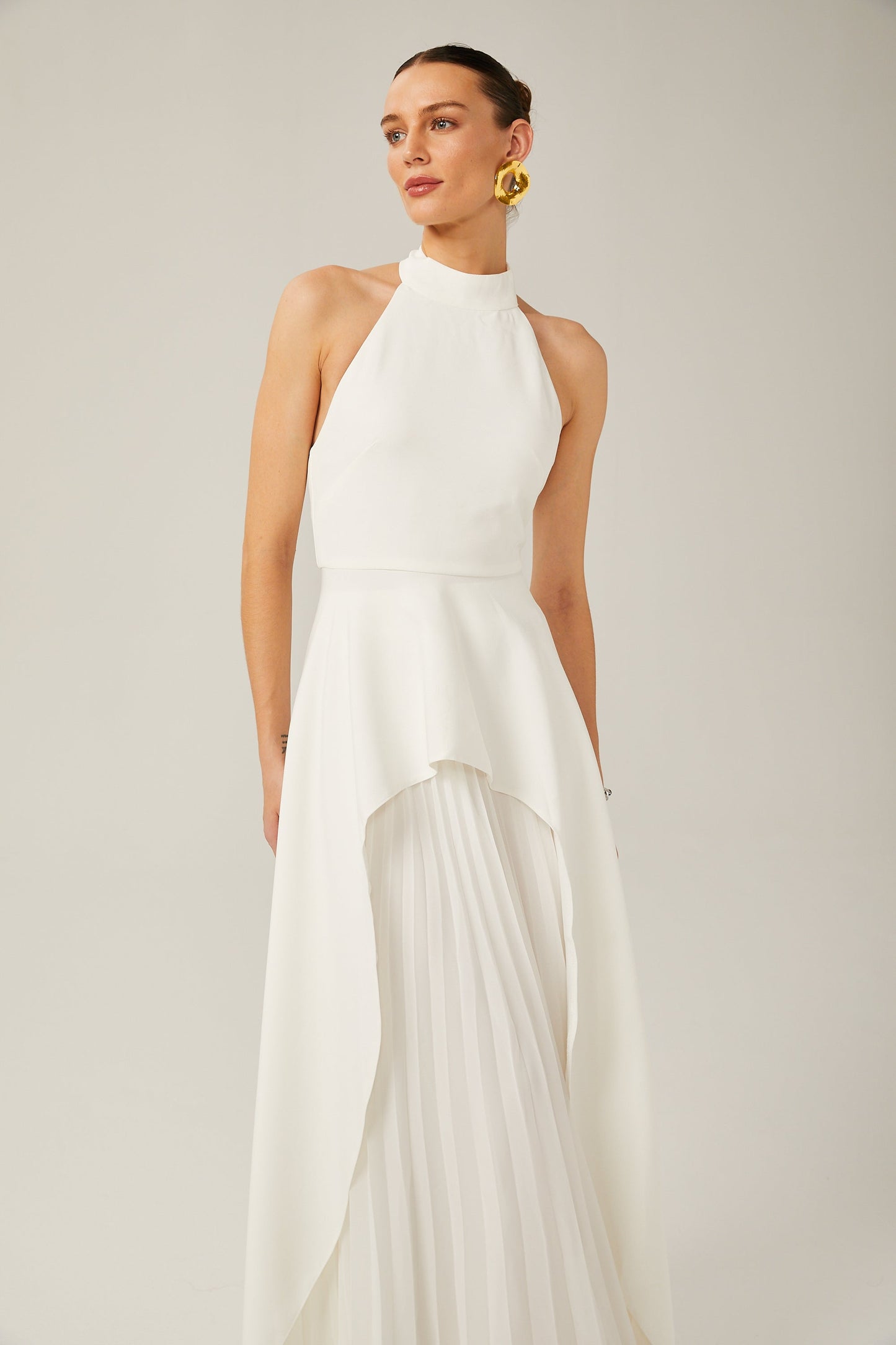 Atenea | Vestido largo con capas espalda abierta