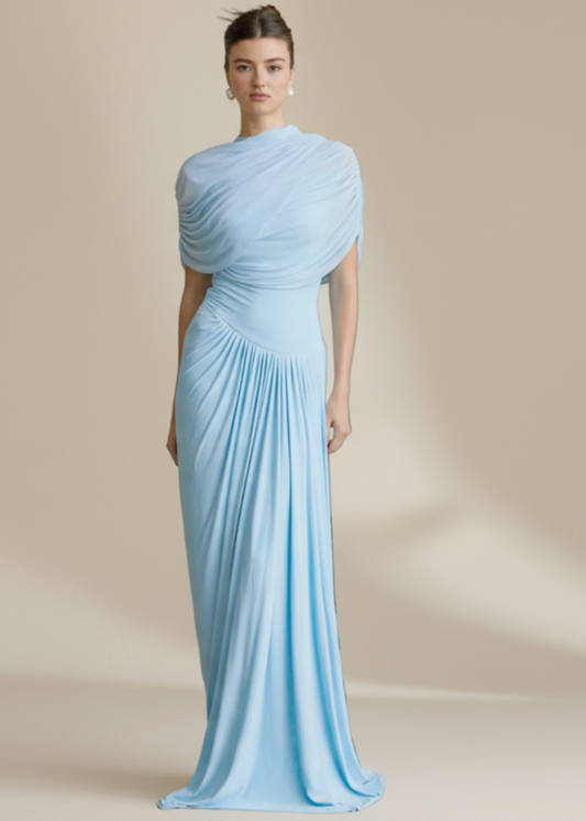 Freya | Vestido largo drapeado con detalle asimétrico