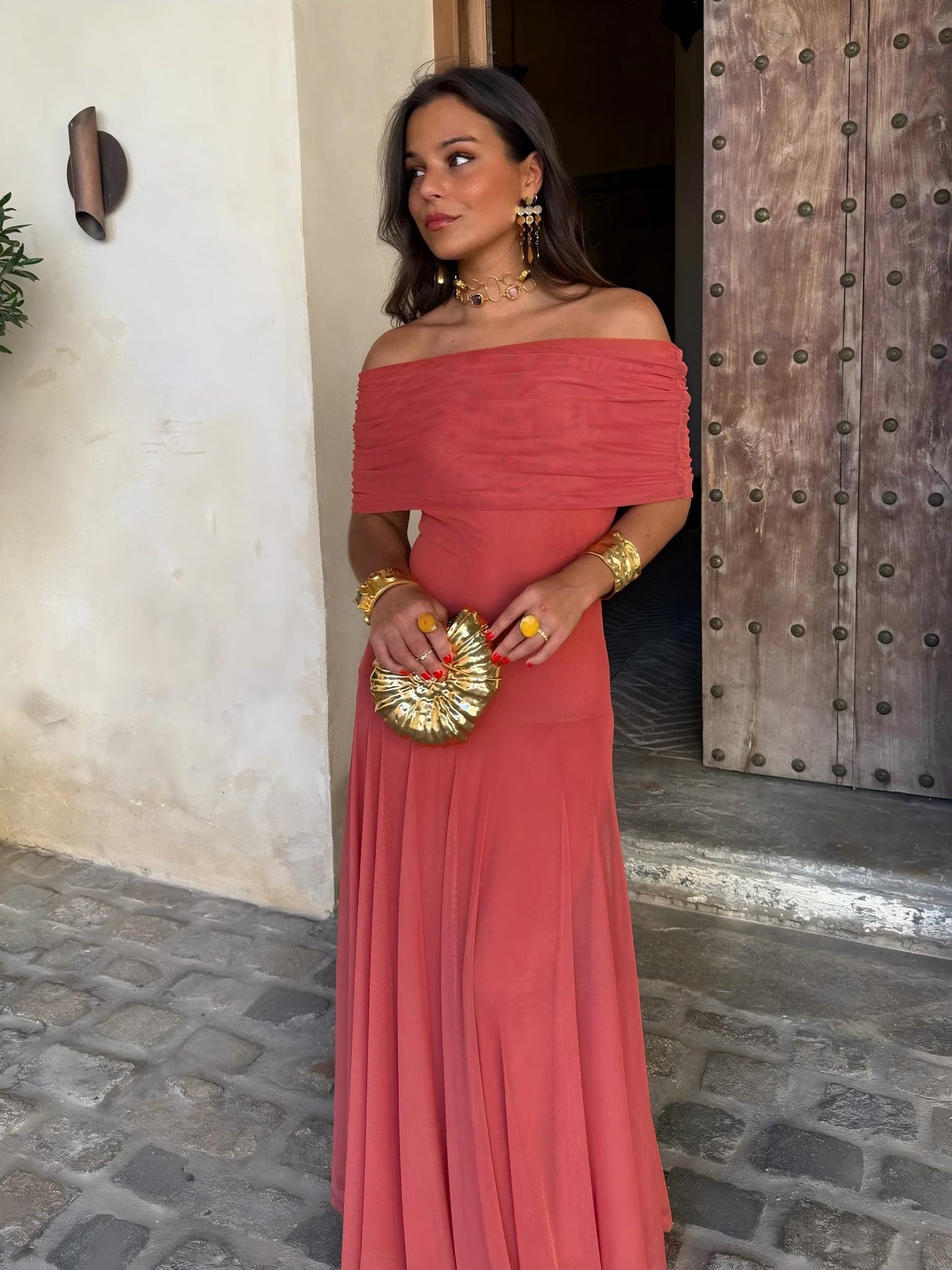Mara | Vestido hombros descubiertos