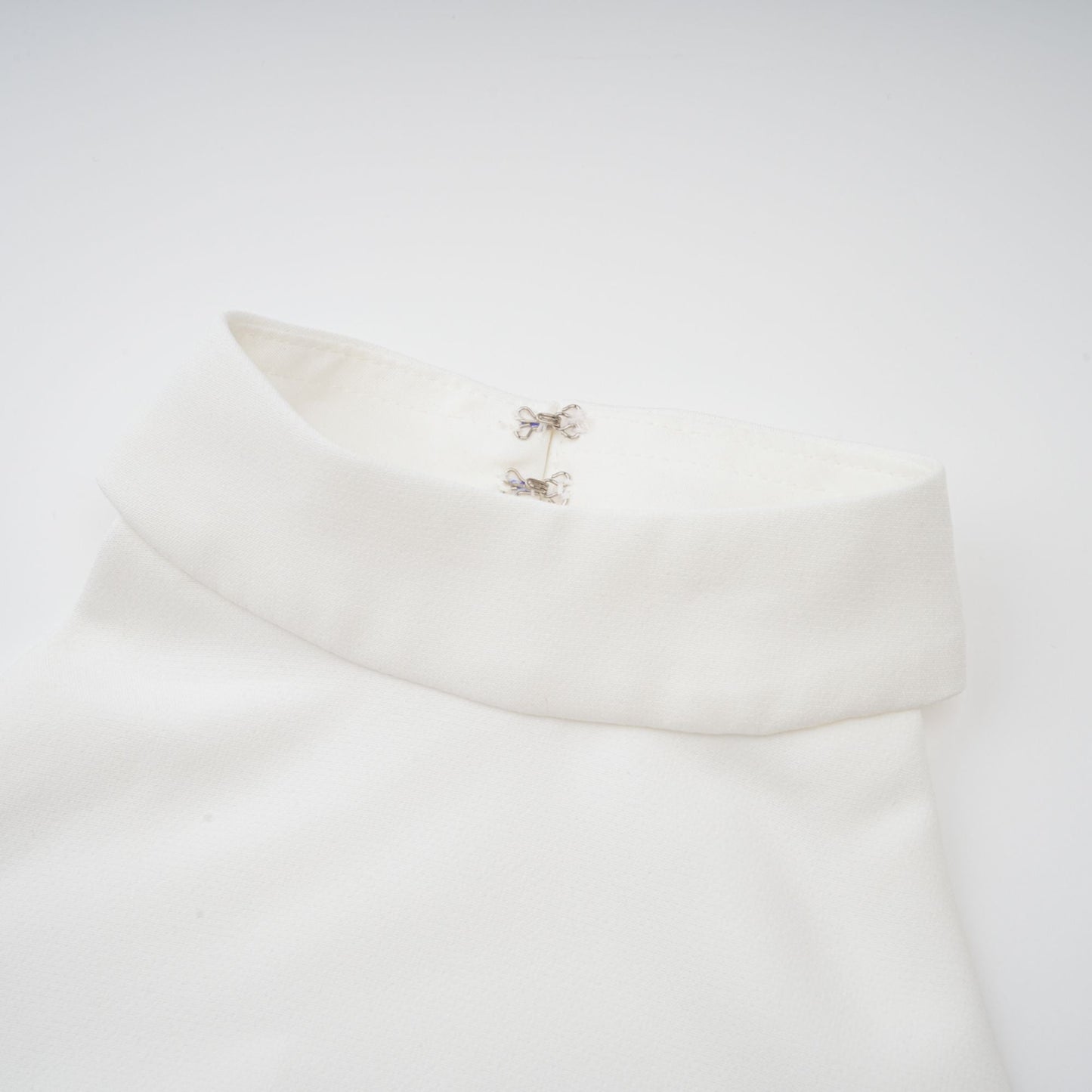 Atenea | Vestido largo con capas espalda abierta