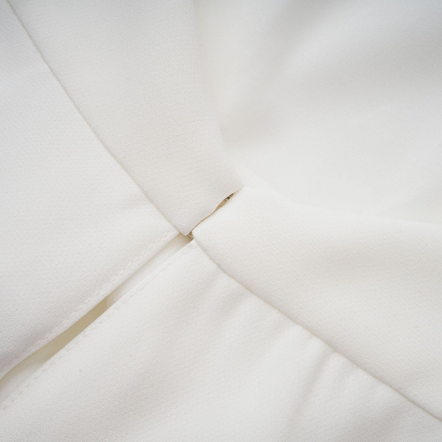 Atenea | Vestido largo con capas espalda abierta