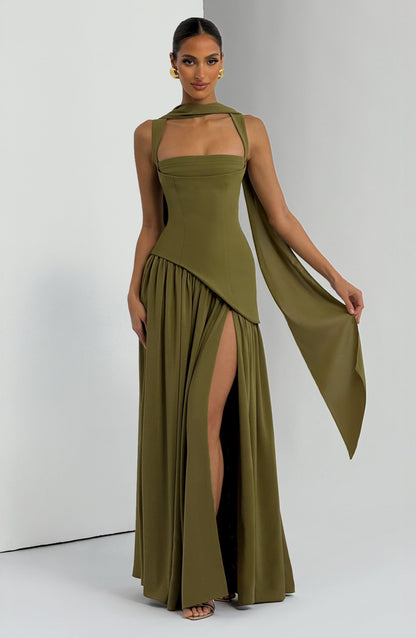 Artemisa | Vestido largo escote cuadrado y abertura lateral