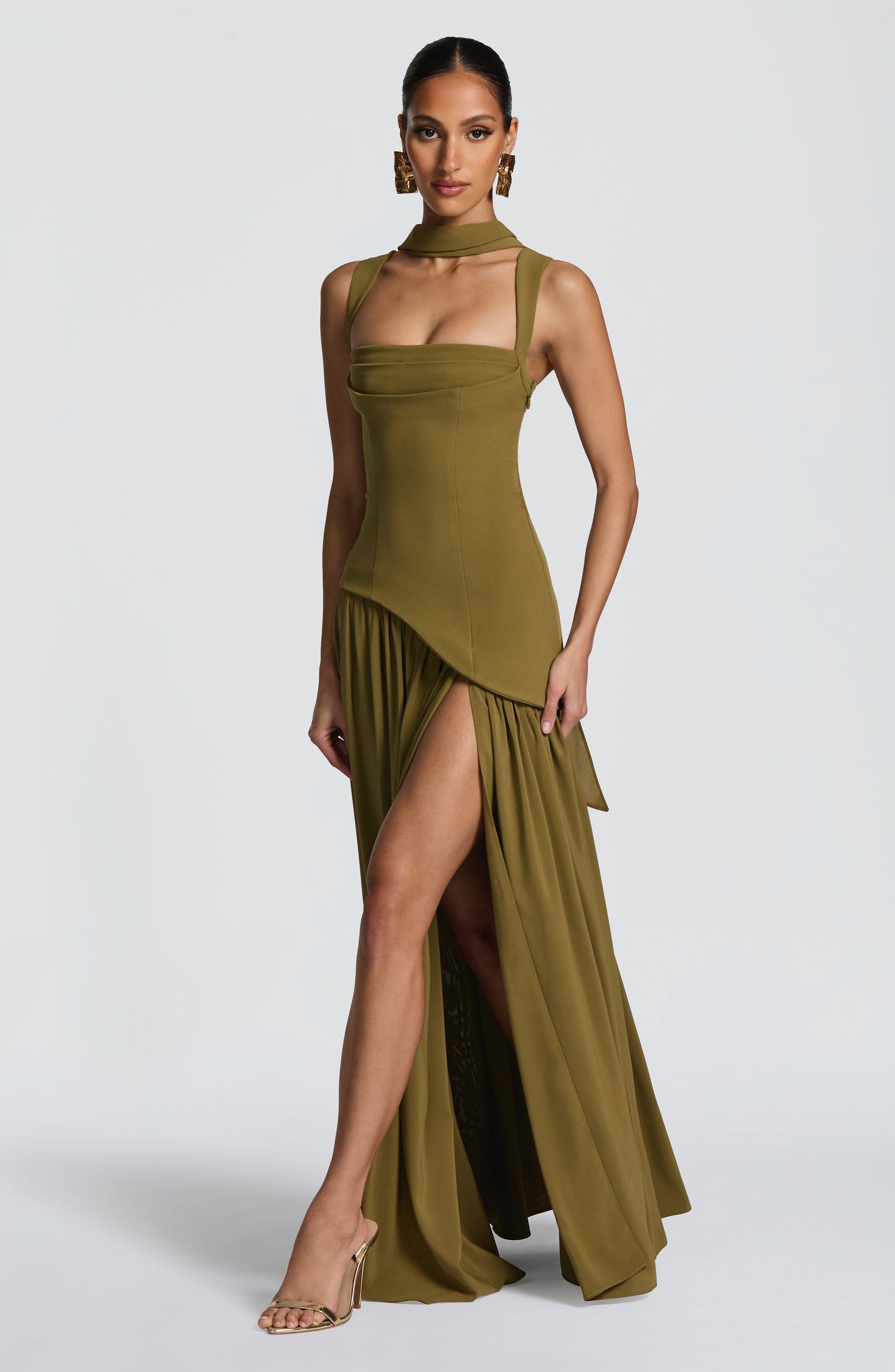 Artemisa | Vestido largo escote cuadrado y abertura lateral