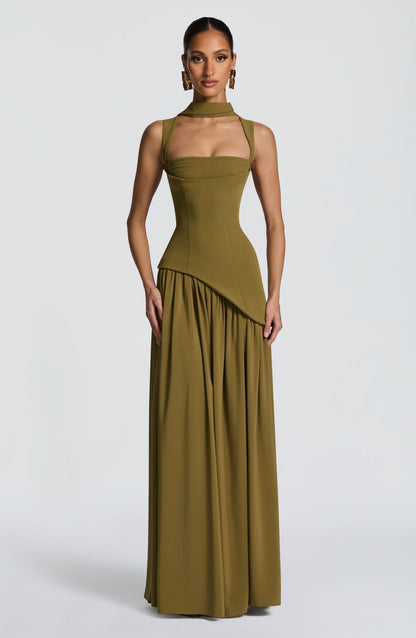 Artemisa | Vestido largo escote cuadrado y abertura lateral