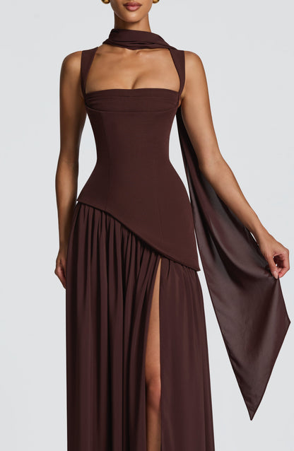 Artemisa | Vestido largo escote cuadrado y abertura lateral